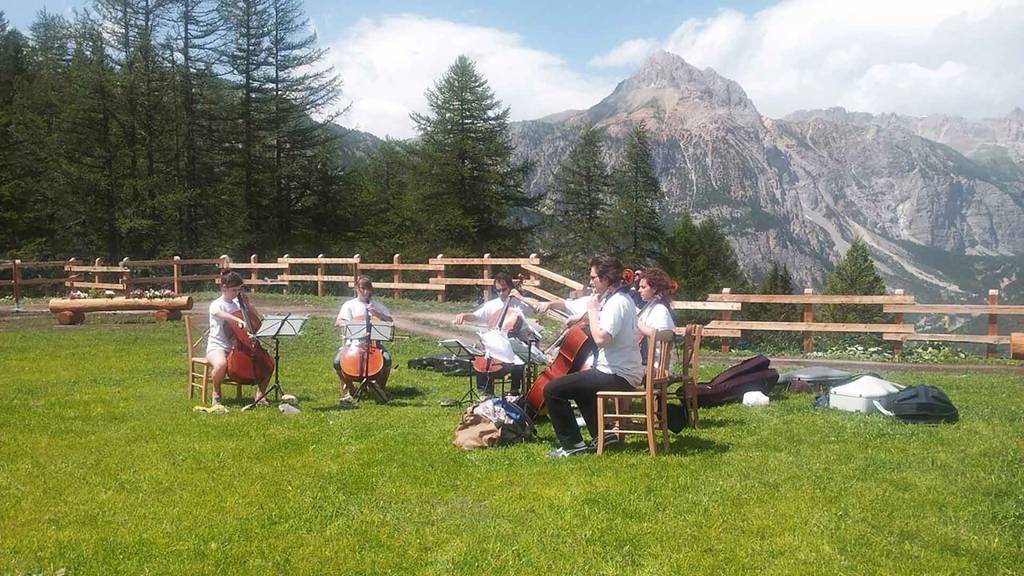 Ascolta e sostieni i giovani talenti della musica