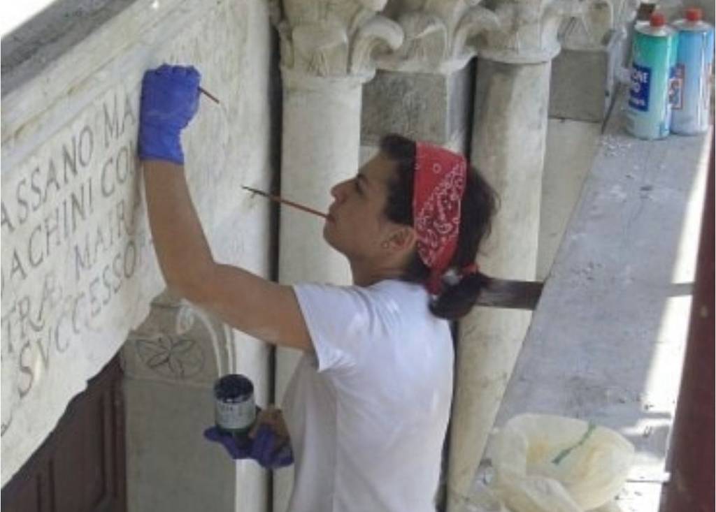 Dona le tue competenze artistiche