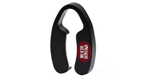 <p>🧽 SPUGNA 🧽 - Sarai il braccio destro del Capitano e, come un vero pendaglio da forca, oltre alla SPILLA, al PORTACHIAVI e al MAGICO SACCHETTO potrai sbocciare nel tuo ufficio di fundraising con il bellissimo TAGLIACPSULE del Wineraising ❤️❤️❤️</p>